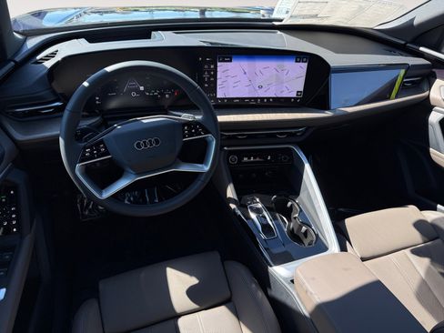 New 2025 Audi Q5 Prestige image 15