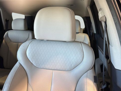 Used 2021 Hyundai Palisade SEL w/ Premium Package FWD image 26