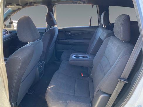 Used 2022 Honda Pilot Sport image 13