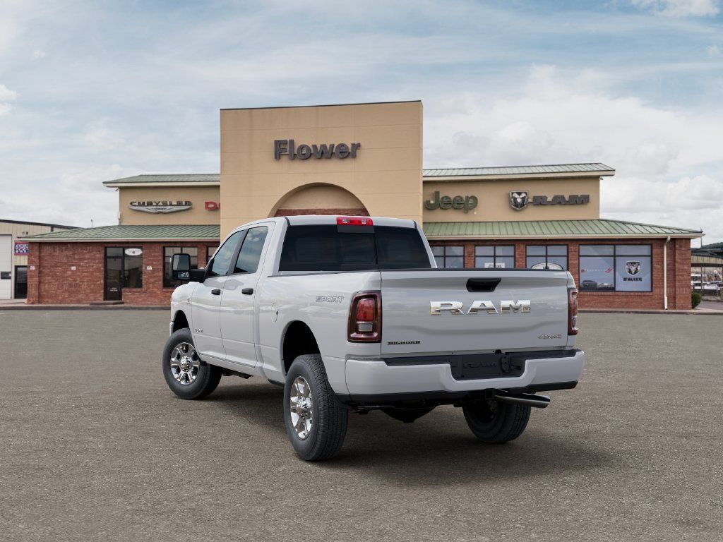 New 2025 RAM 2500 Big Horn AWD/4WD image 5