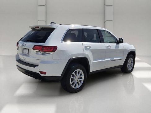 Used 2022 Jeep Grand Cherokee Laredo E AWD/4WD image 5