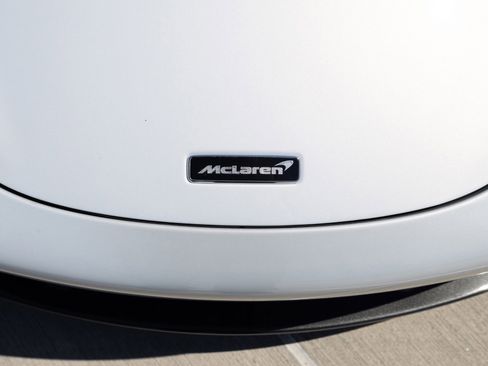 Used 2020 McLaren 720S Performance RWD image 29