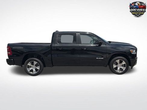 Used 2023 RAM 1500 Laramie AWD/4WD image 9