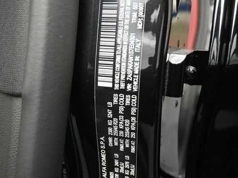 New 2025 Alfa Romeo Stelvio Sprint w/ Veloce Package image 34