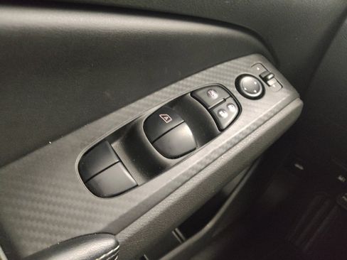 Used 2024 Nissan Altima 2.5 SV image 27