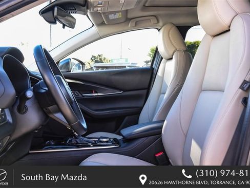 Used 2025 MAZDA CX-30 AWD 2.5 S w/ Preferred Package image 17