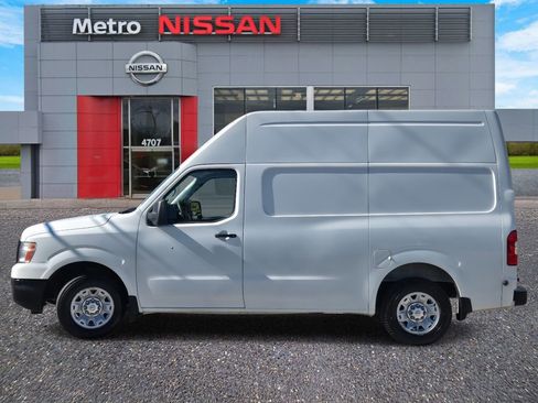 Used 2013 Nissan NV 2500 S w/ PWR Basic Pkg image 3