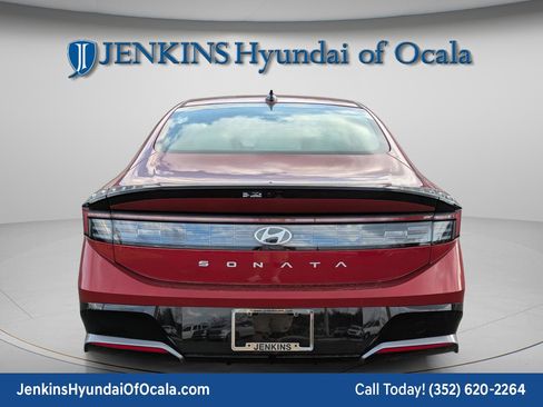 New 2026 Hyundai Sonata SEL image 3