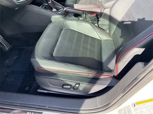 Used 2015 Volkswagen Jetta GLI SEL image 15