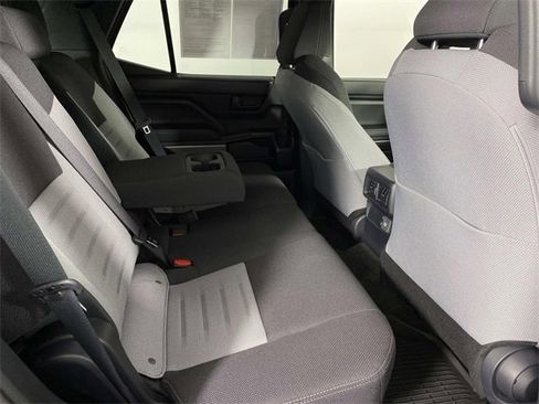 Used 2025 Toyota 4Runner TRD Off-Road image 12