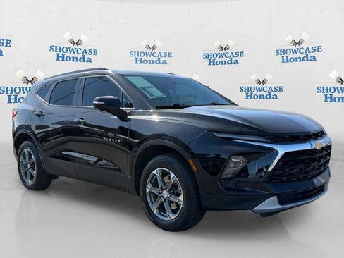 Used 2024 Chevrolet Blazer LT FWD image 10