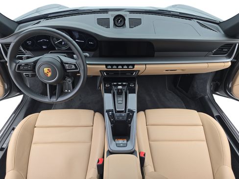 Certified 2022 Porsche 911 Carrera RWD image 11