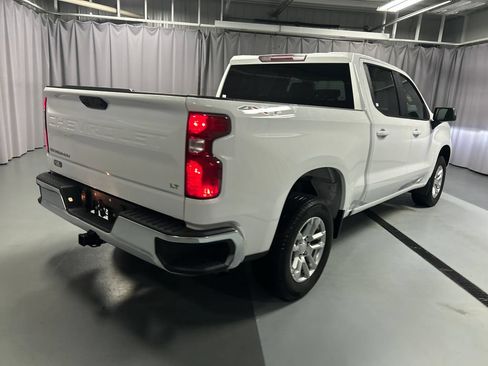 Used 2023 Chevrolet Silverado 1500 LT AWD/4WD image 7