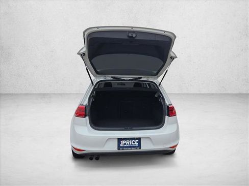 Used 2015 Volkswagen Golf S FWD image 6