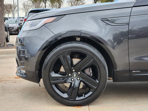 Used 2022 Land Rover Discovery HSE R-Dynamic image 9