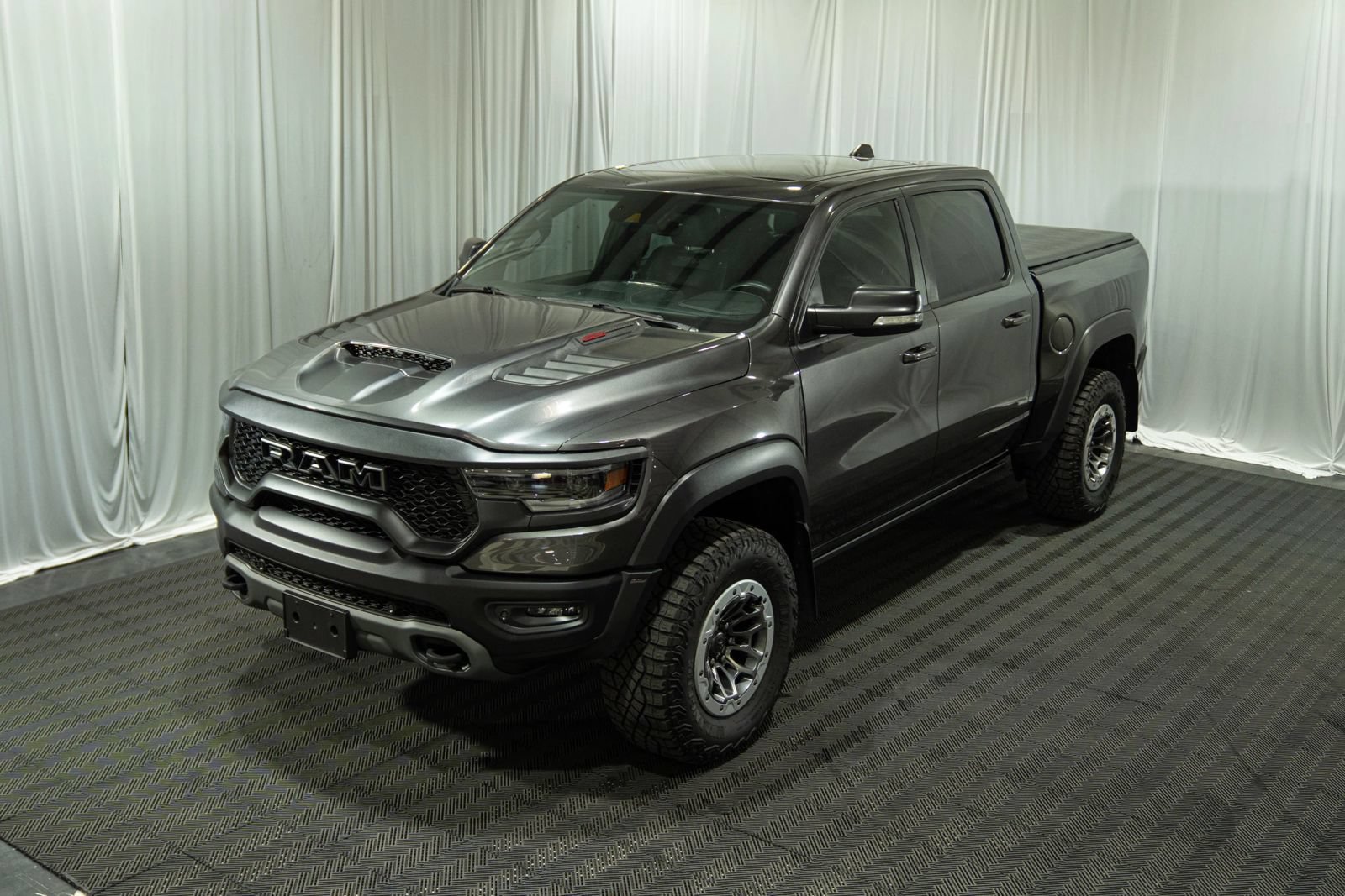 Used 2022 RAM 1500 TRX w/ TRX Level 1 Equipment Group AWD/4WD image 2