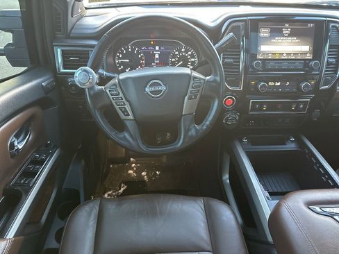 Used 2023 Nissan Titan Platinum Reserve w/ Moonroof Package image 17