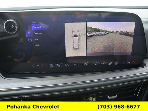 Used 2025 Chevrolet Suburban Premier image 15