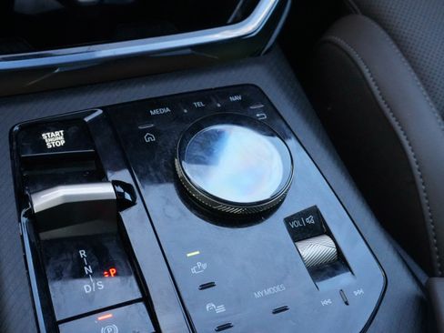 Used 2025 BMW X3 xDrive30i image 27