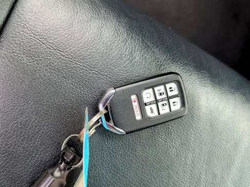 Used 2023 Honda Odyssey Sport image 30