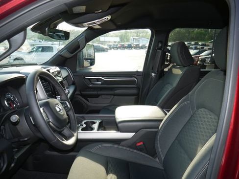 Used 2025 RAM 1500 Big Horn AWD/4WD image 2