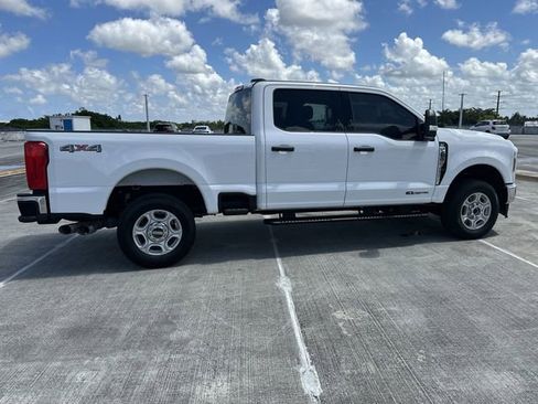 Used 2025 Ford F250 XLT AWD/4WD image 14