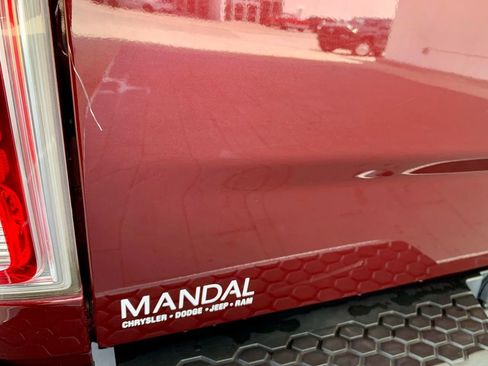 Used 2018 RAM 1500 Laramie w/ Convenience Group AWD/4WD image 45