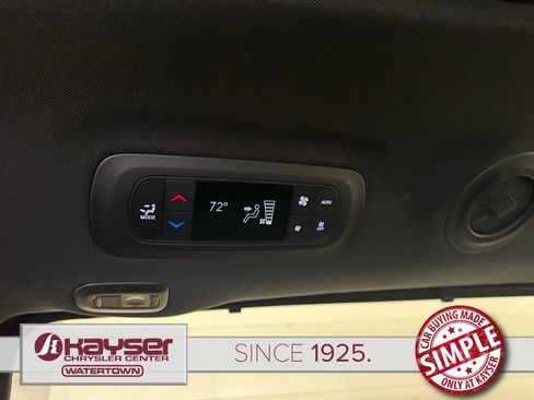 New 2026 Chrysler Pacifica Limited w/ S Appearance Package AWD/4WD image 42