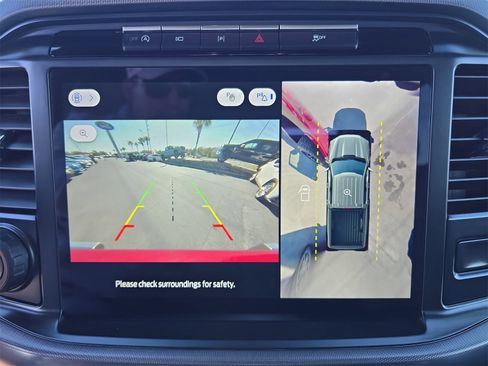 Used 2024 Ford F150 Platinum image 17