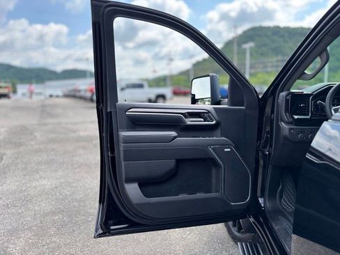 New 2025 Chevrolet Silverado 2500 LTZ w/ LTZ Plus Package image 33