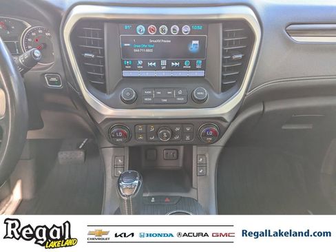 Used 2018 GMC Acadia SLT image 13