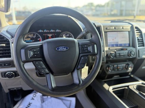 Used 2021 Ford F250 XLT w/ XLT Premium Package AWD/4WD image 9