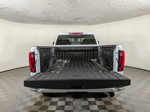 New 2026 GMC Sierra 2500 Denali Ultimate image 10