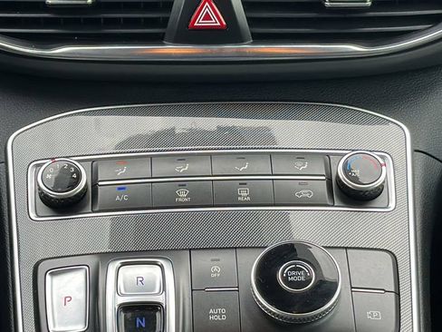 Used 2022 Hyundai Santa Fe SEL FWD image 18