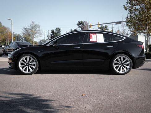 Used 2018 Tesla Model 3 Long Range image 7