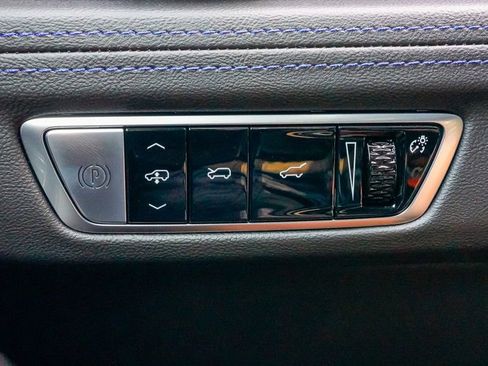 New 2026 Cadillac Escalade IQL Luxury image 28