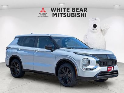 New 2026 Mitsubishi Outlander LE