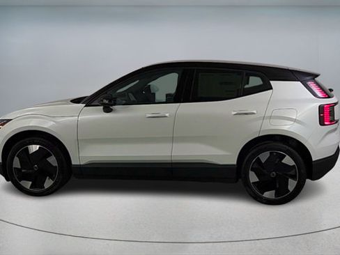 New 2026 Volvo EX30 Plus w/ Climate Package AWD/4WD image 4