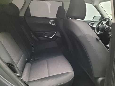 Used 2022 Kia Soul LX FWD image 19