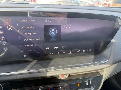 New 2026 Buick Envision Preferred image 12