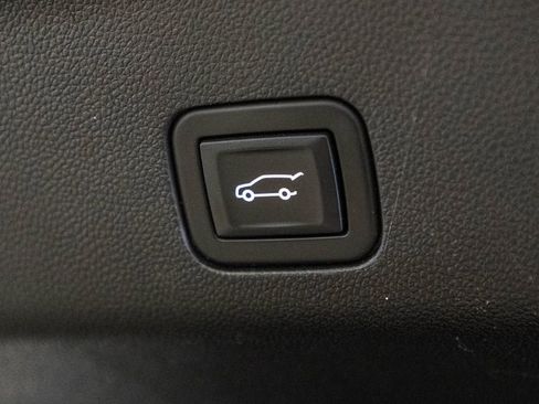 Used 2021 GMC Yukon Denali AWD/4WD image 41