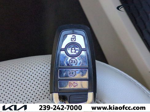 Used 2020 Lincoln Nautilus Reserve w/ Cargo Utility Package image 32