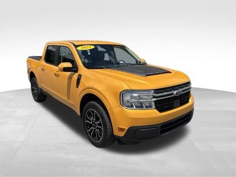 Used 2022 Ford Maverick Lariat w/ Lariat Luxury Package FWD image 8
