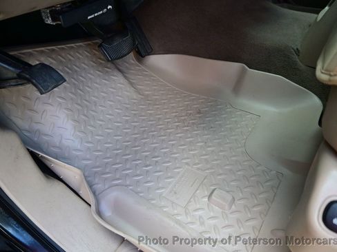 Used 2004 Ford Excursion Limited image 25