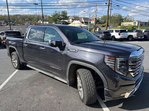 Used 2022 GMC Sierra 1500 Denali AWD/4WD image 2