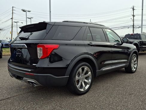Used 2020 Ford Explorer Platinum image 10