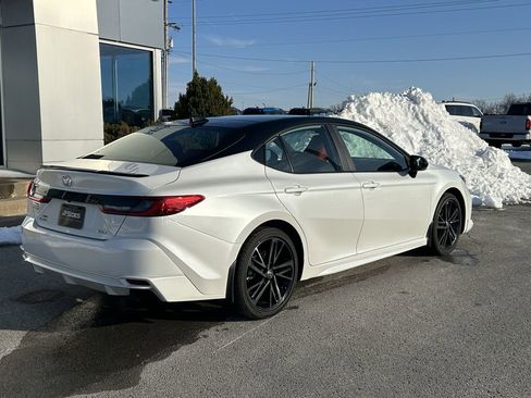 Used 2025 Toyota Camry XSE image 5