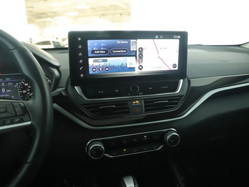 Used 2024 Nissan Altima 2.5 SR w/ SR Premium Package image 15