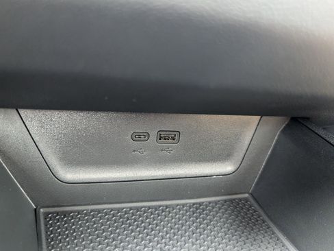 New 2026 Chevrolet Equinox ACTIV FWD image 19