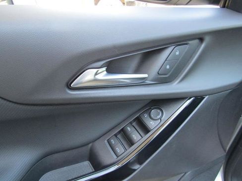 Used 2026 Chevrolet Equinox LT AWD/4WD image 21